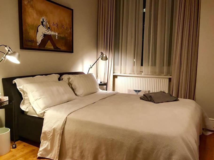 Apartament Stunning 2 Bed/2Bath Flat In Heart Of Kensington Londyn Zewnętrze zdjęcie