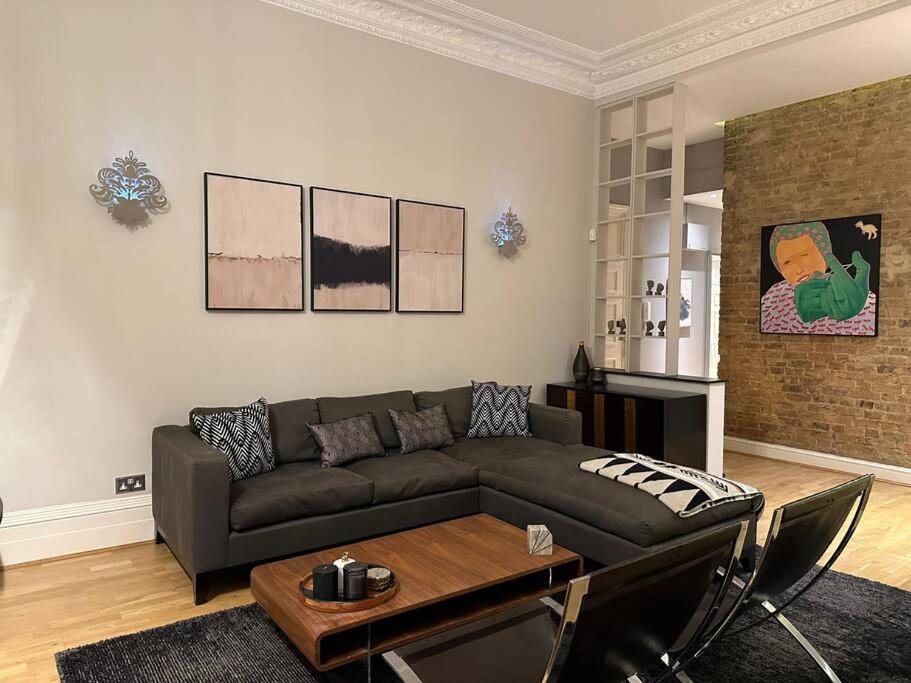 Apartament Stunning 2 Bed/2Bath Flat In Heart Of Kensington Londyn Zewnętrze zdjęcie